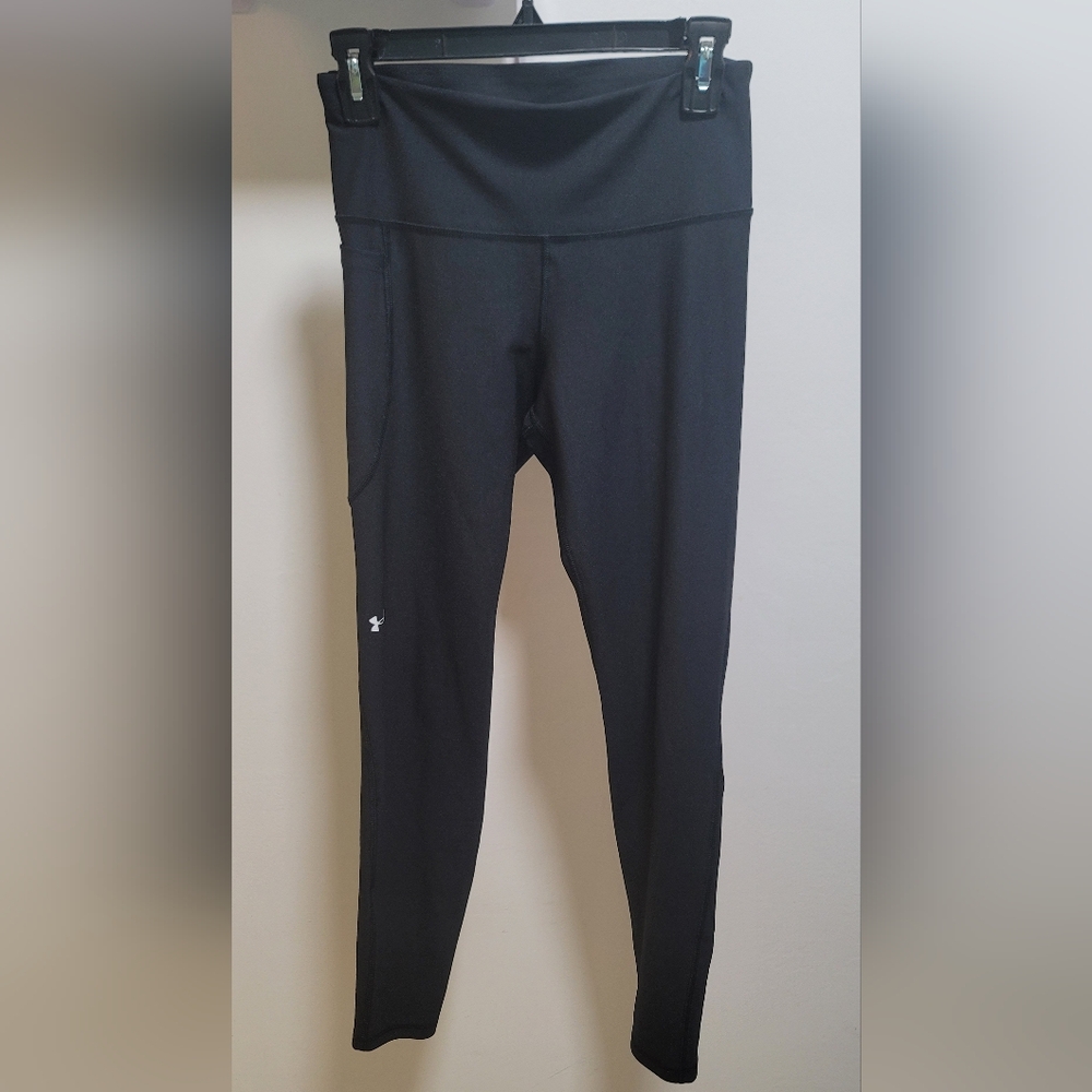 Under Armour Compression Leggings (black) - side pocket!